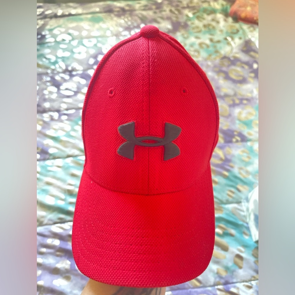 Under Armour fitted hat